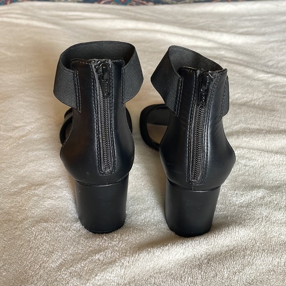 Black Heeled Sandals - Picture 3 of 4